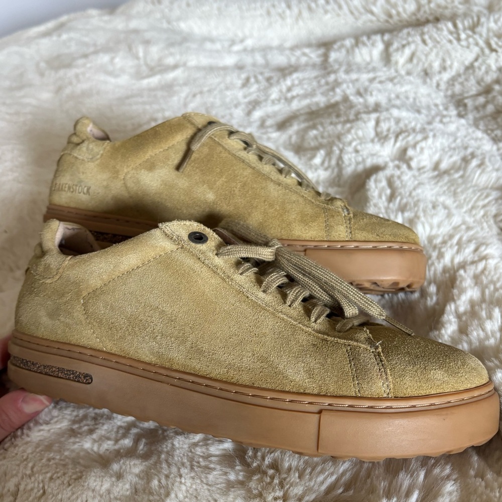 Birkenstock Women's Tan Suede Bend Low shoes